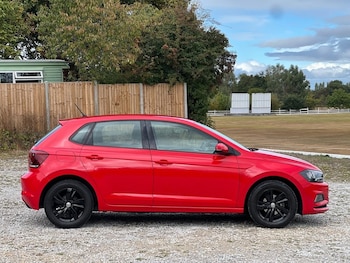 Used Volkswagen Polo 2019 for sale - 75832242: Photo