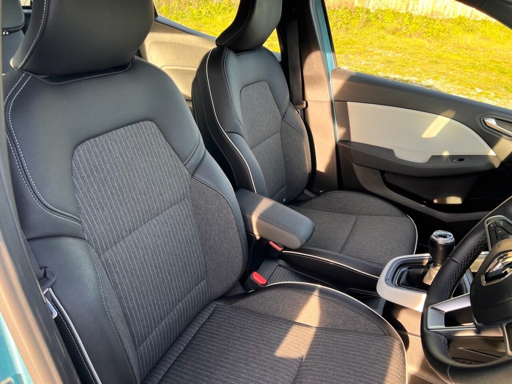 Used Renault Clio 2021 for sale - 76655011: Photo 17