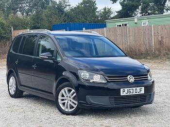 Used Volkswagen Touran 2013 for sale - 79322308: Photo