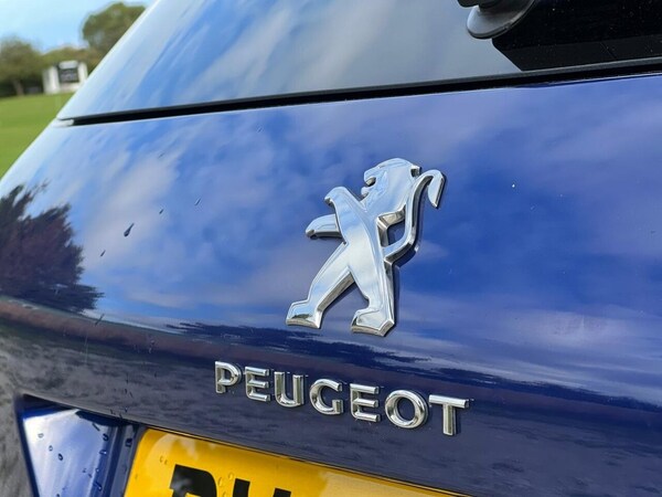 Used Peugeot 308 2017 for sale - 76185666: Photo 11