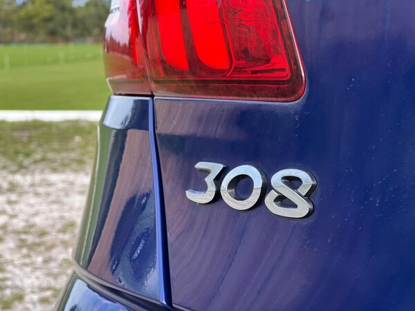 Used Peugeot 308 2017 for sale - 76185666: Photo 12