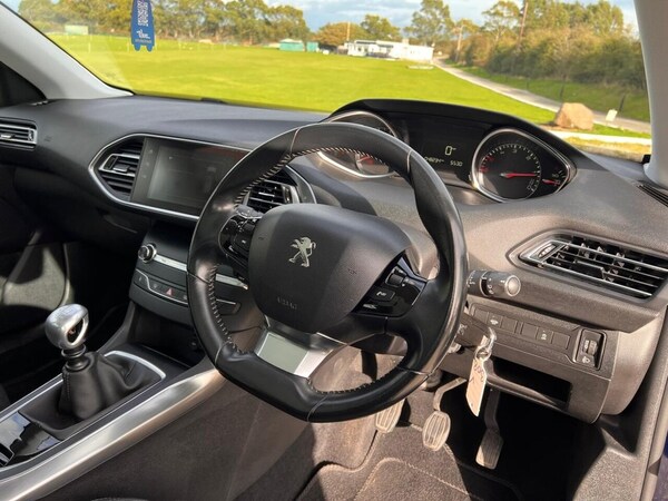 Used Peugeot 308 2017 for sale - 76185666: Photo 17