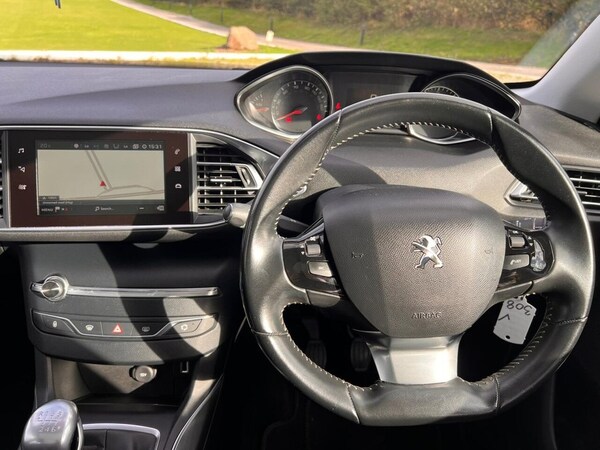 Used Peugeot 308 2017 for sale - 76185666: Photo 18