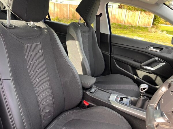 Used Peugeot 308 2017 for sale - 76185666: Photo 22