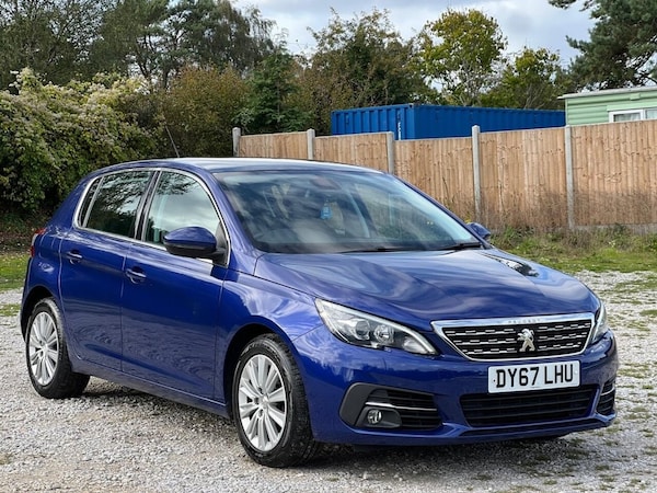 Used Peugeot 308 2017 for sale - 76185666: Photo 2