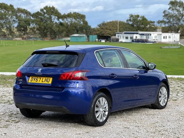 Used Peugeot 308 2017 for sale - 76185666: Photo 4