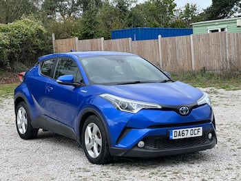 Used Toyota C-HR 2017 for sale - 79664111: Photo