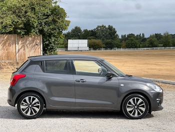 Used Suzuki Swift 2020 for sale - 79179043: Photo