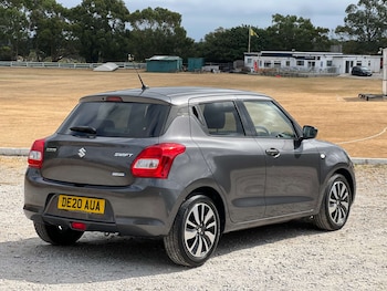 Used Suzuki Swift 2020 for sale - 79179043: Photo