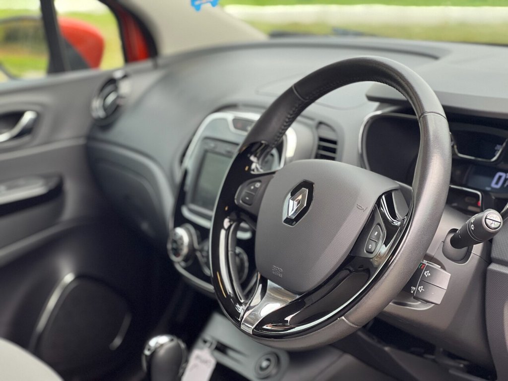 Used Renault Captur 2014 for sale - 76496203: Photo 19