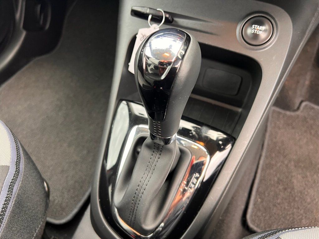 Used Renault Captur 2014 for sale - 76496203: Photo 24