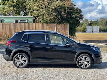 Used Peugeot 2008 2018 for sale - 76009245: Photo