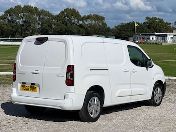 Used Peugeot Partner 2019 for sale - 79662621: Photo