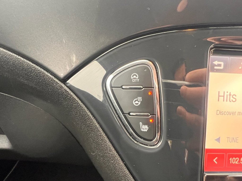 Used Vauxhall Corsa 2015 for sale - 76396318: Photo 24