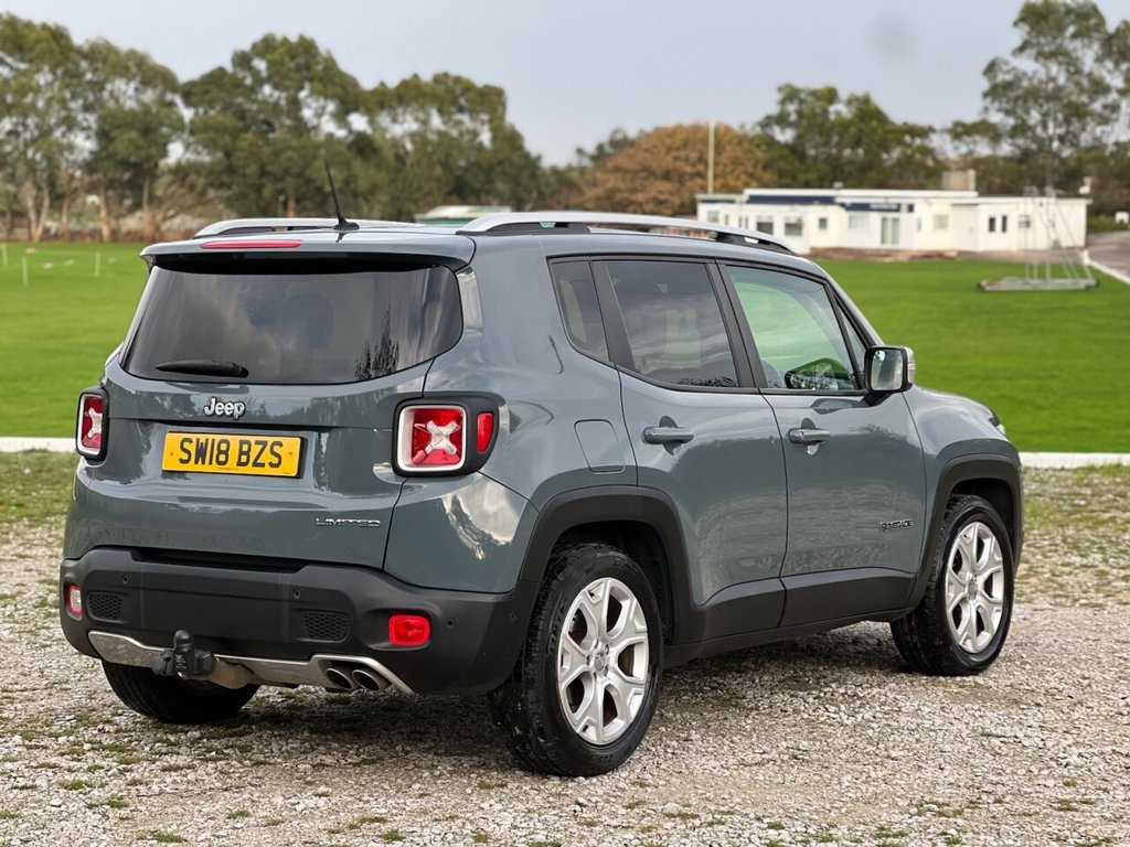 Used Jeep Renegade 2018 for sale - 76482297: Photo 4