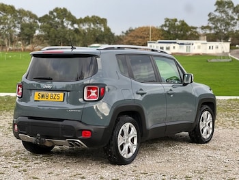 Used Jeep Renegade 2018 for sale - 76482297: Photo