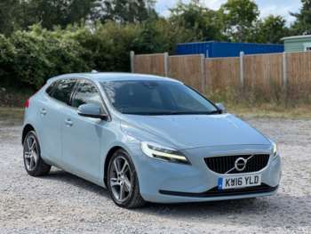 Used Volvo V40 2016 for sale - 75221208: Photo