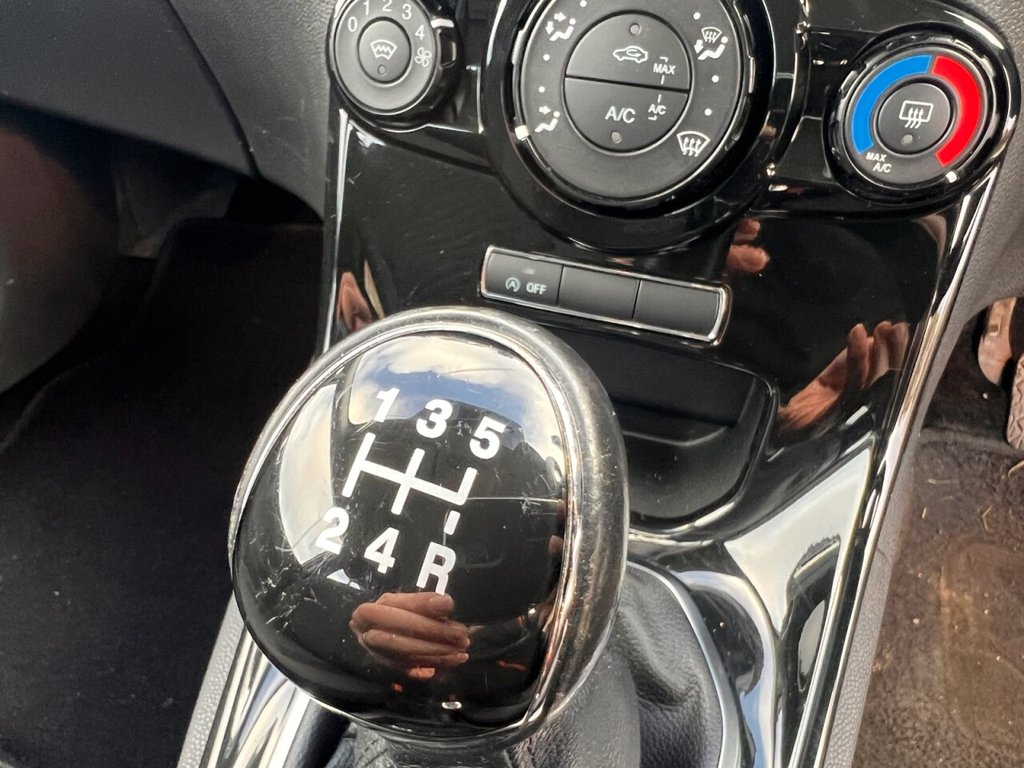 Used Ford Fiesta 2013 for sale - 76396498: Photo 24