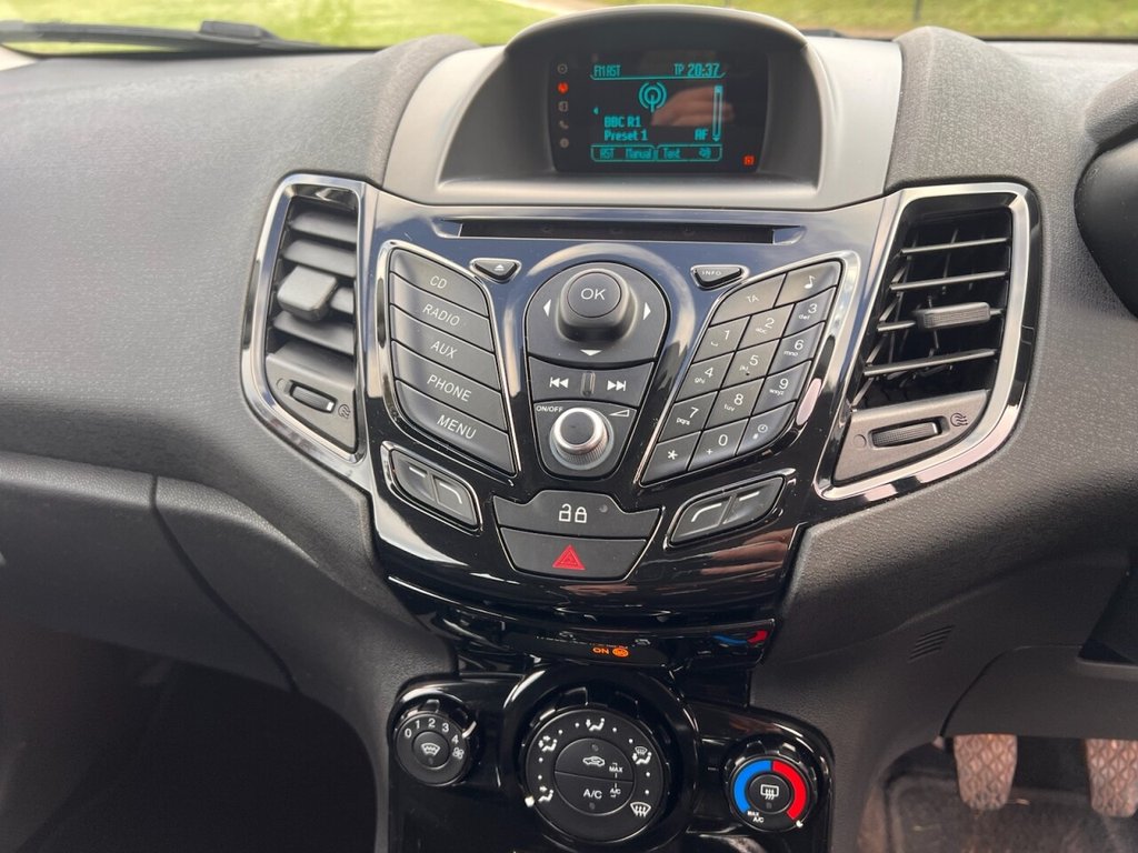 Used Ford Fiesta 2013 for sale - 76396498: Photo 25