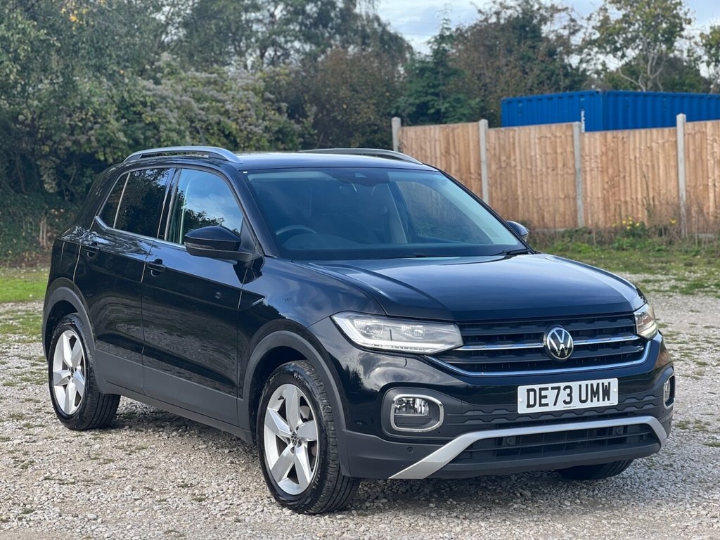 Used Volkswagen T-Cross 2023 for sale - 76203324: Photo 2