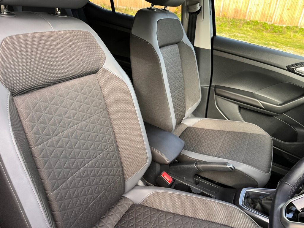 Used Volkswagen T-Cross 2023 for sale - 76203324: Photo 22
