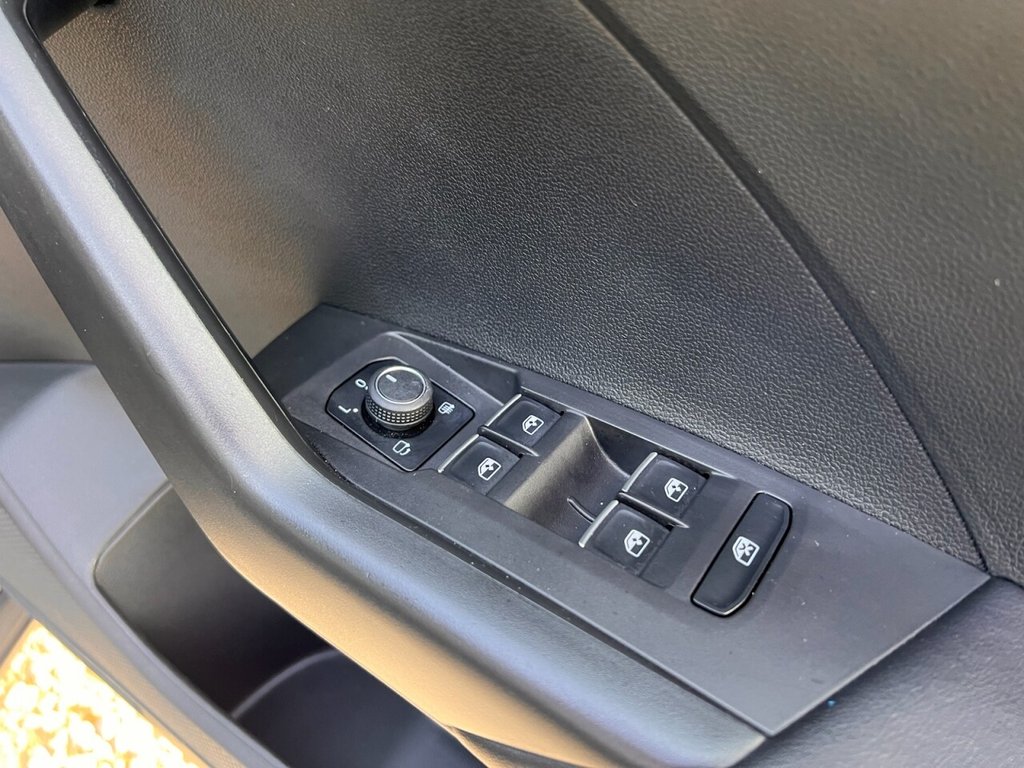 Used Volkswagen T-Cross 2023 for sale - 76203324: Photo 23