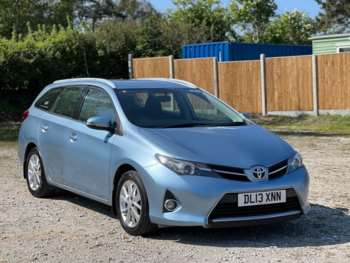 Used Toyota Auris 2013 for sale - 74460982: Photo