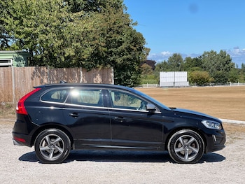 Used Volvo XC60 2015 for sale - 79369911: Photo