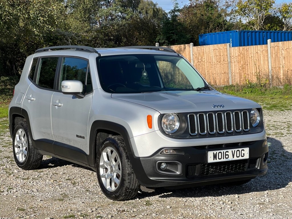 Used Jeep Renegade 2016 for sale - 76356544: Photo 2