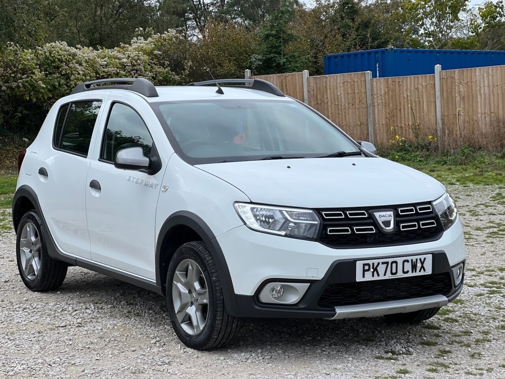 Used Dacia Sandero Stepway 2020 for sale - 76304104: Photo 2