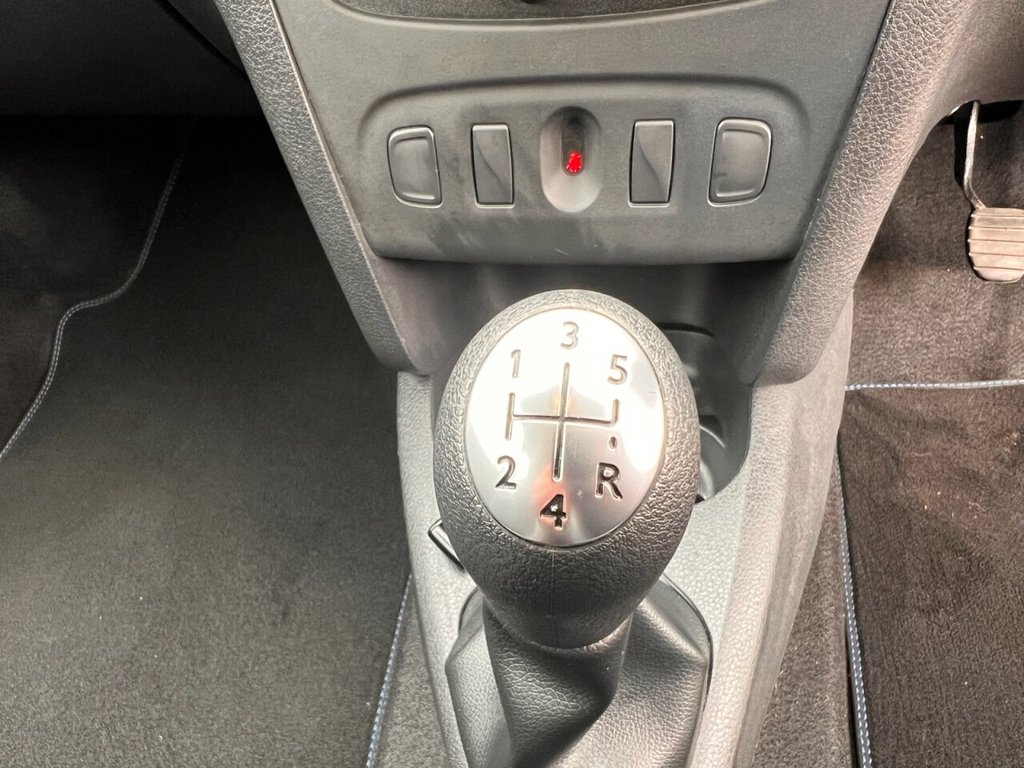 Used Dacia Sandero Stepway 2020 for sale - 76304104: Photo 23