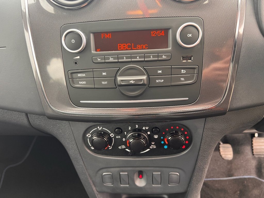 Used Dacia Sandero Stepway 2020 for sale - 76304104: Photo 24