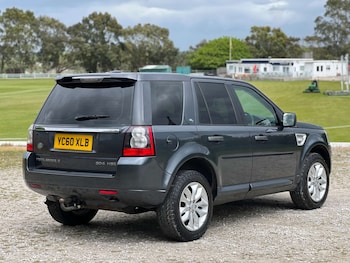 Used Land Rover Freelander 2010 for sale - 79559684: Photo