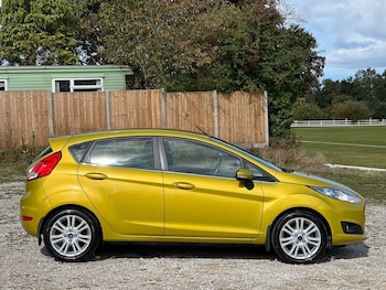 Used Ford Fiesta 2013 for sale - 75986210: Photo