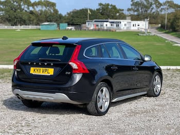 Used Volvo V60 2011 for sale - 79814450: Photo