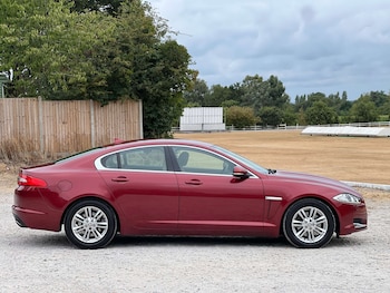 Used Jaguar XF 2013 for sale - 79299176: Photo