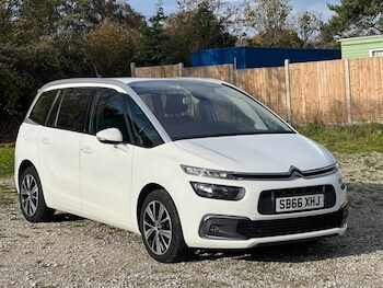 Used Citroen C4 Grand Picasso 2016 for sale - 76406821: Photo