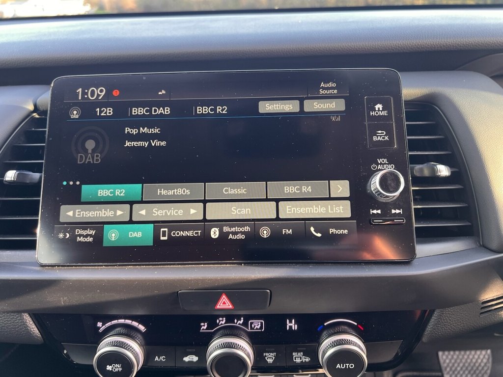 Used Honda Jazz 2023 for sale - 76740582: Photo 25