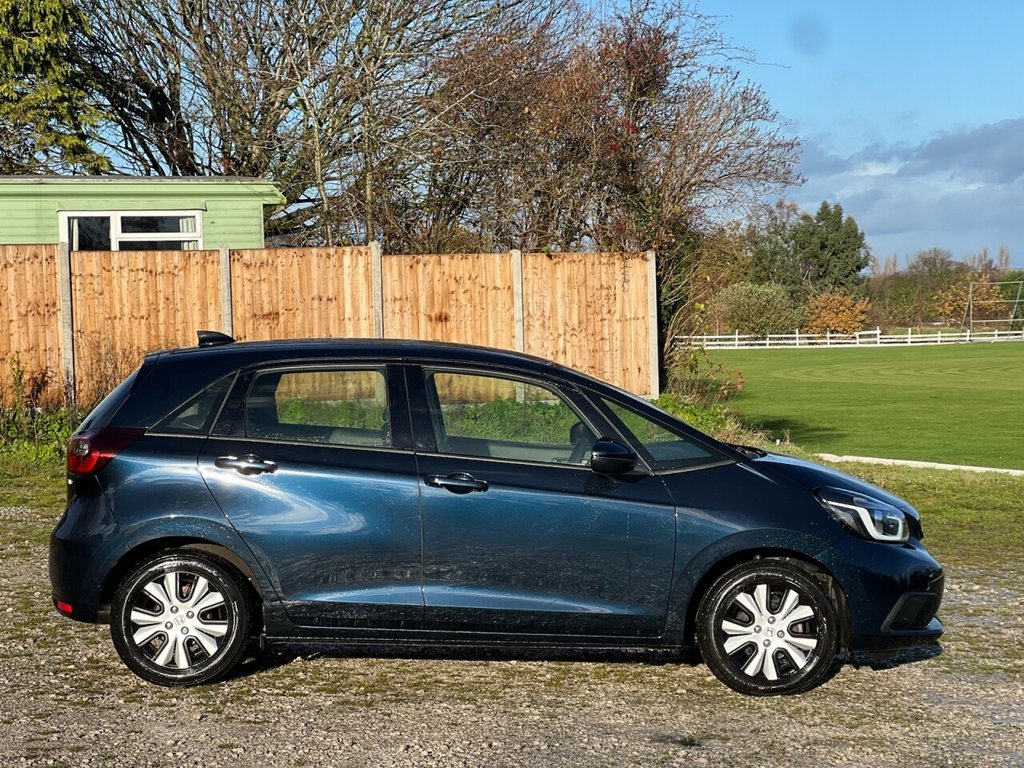 Used Honda Jazz 2023 for sale - 76740582: Photo 3