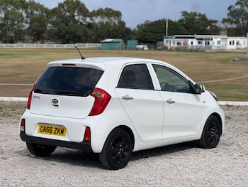 Used Kia Picanto 2016 for sale - 79529253: Photo
