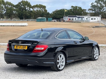 Used Mercedes-Benz C Class 2014 for sale - 79529252: Photo