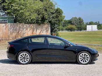 Used Tesla Model 3 2021 for sale - 78919939: Photo