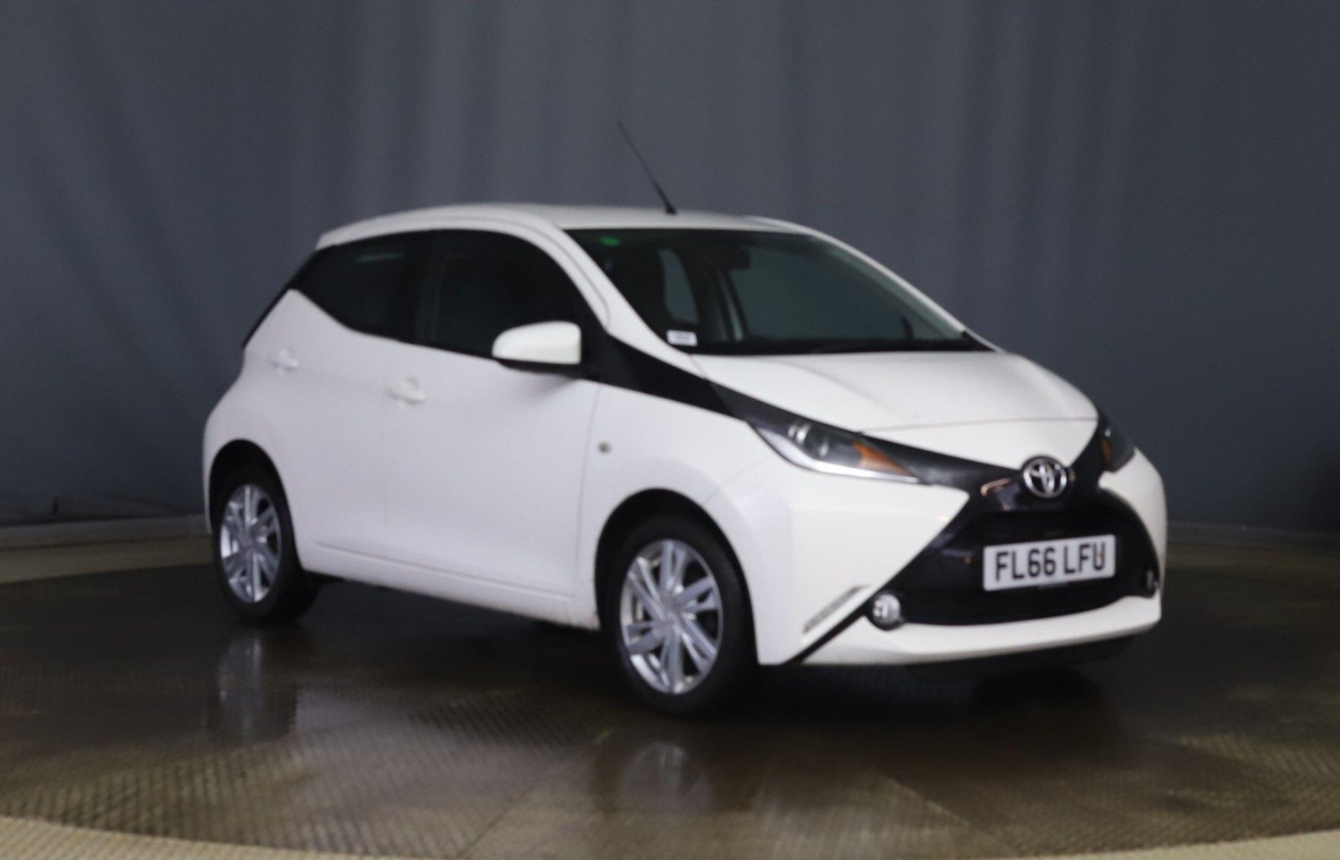 Used Toyota AYGO 2016 for sale - 77291083: Photo 1