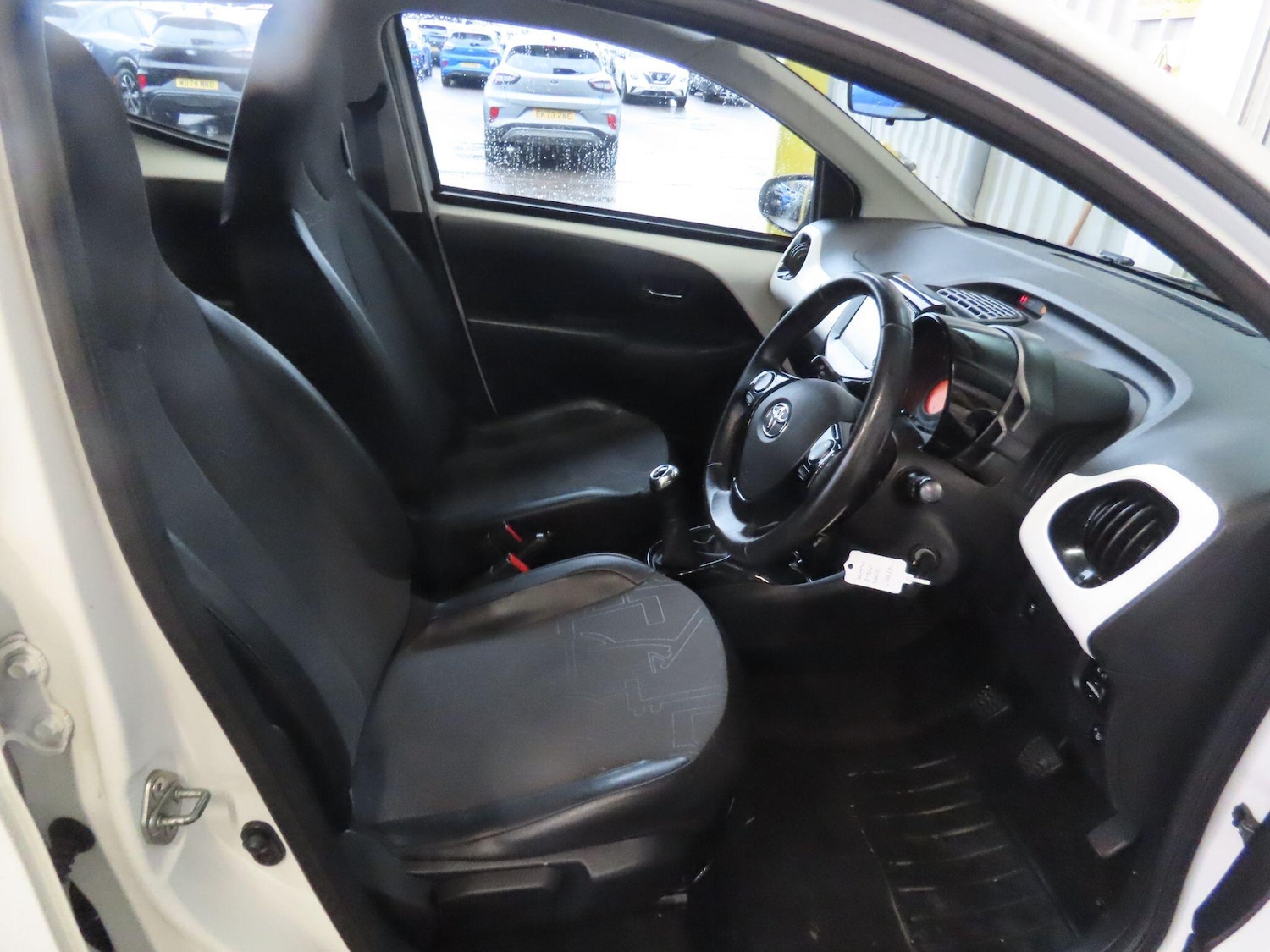 Used Toyota AYGO 2016 for sale - 77291083: Photo 9