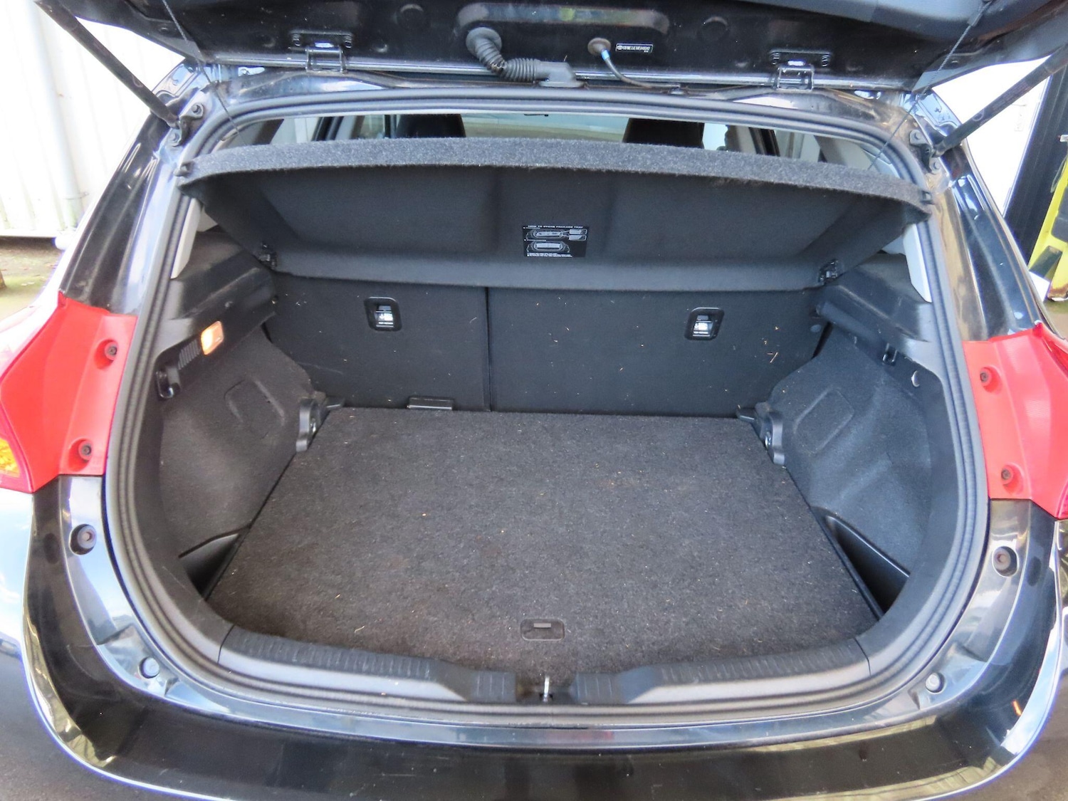 Used Toyota Auris 2014 for sale - 77377211: Photo 15