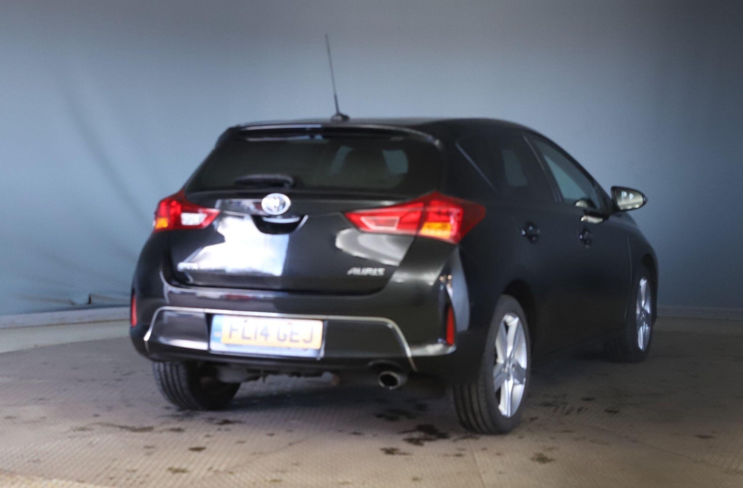 Used Toyota Auris 2014 for sale - 77377211: Photo 2