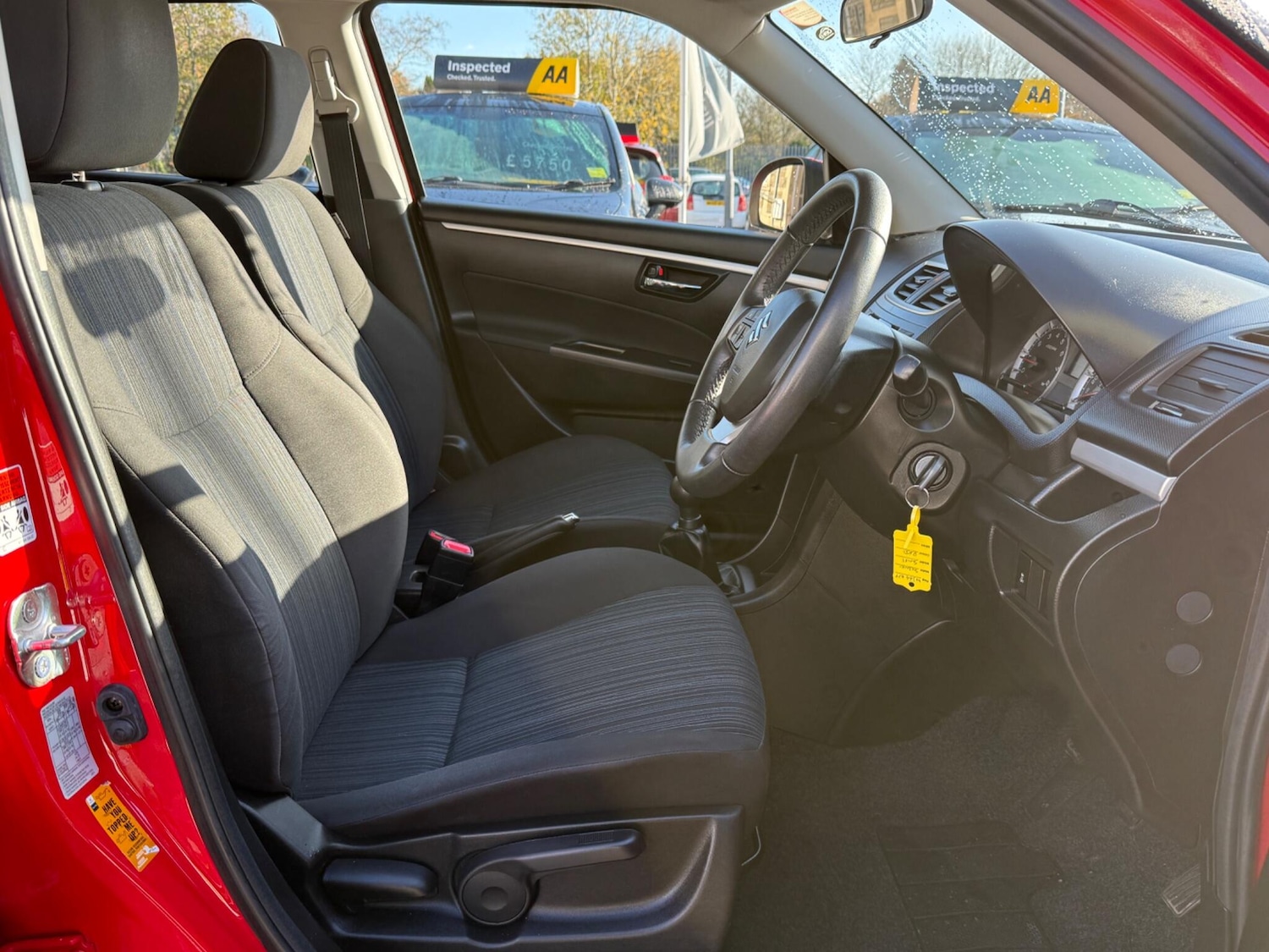 Used Suzuki Swift 2014 for sale - 76521549: Photo 20