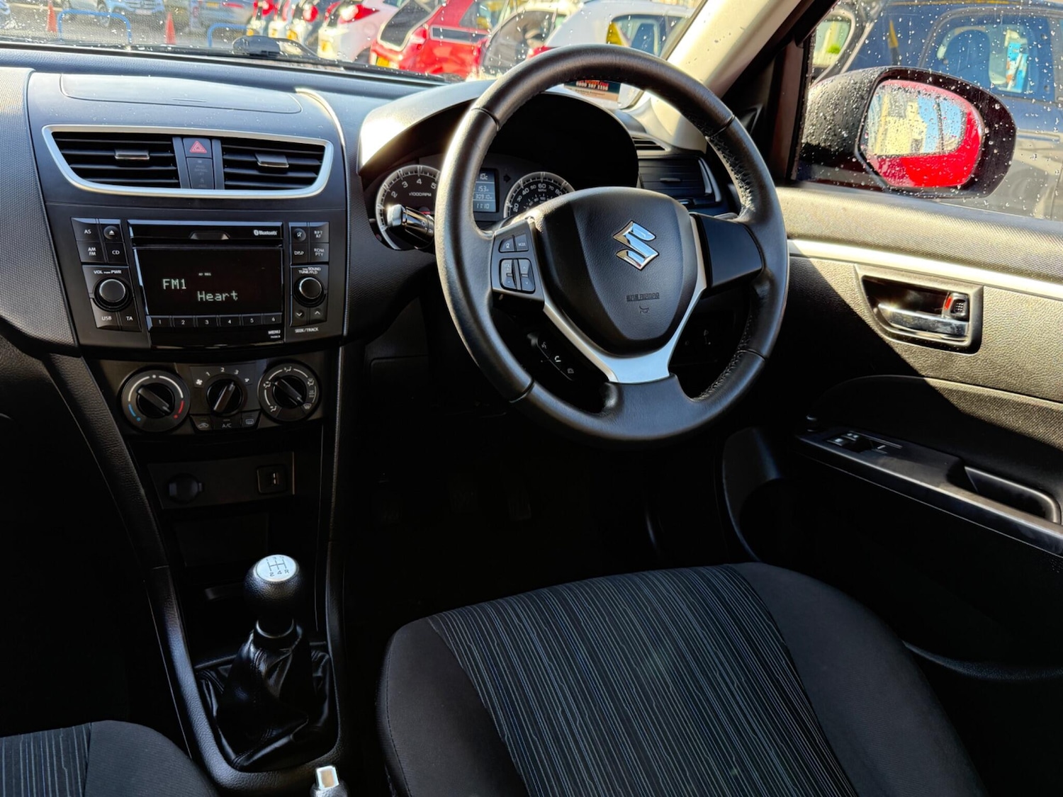 Used Suzuki Swift 2014 for sale - 76521549: Photo 25