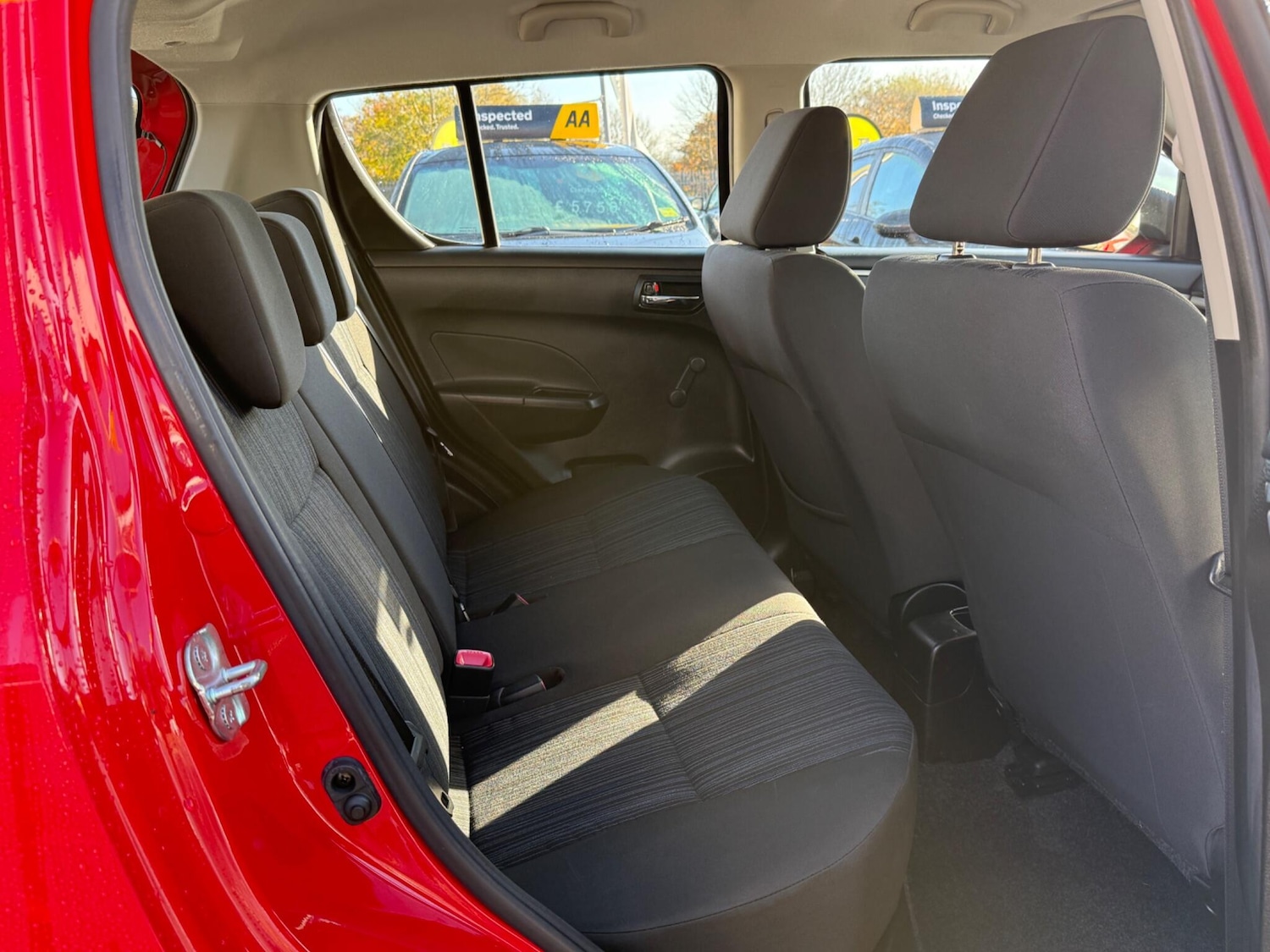 Used Suzuki Swift 2014 for sale - 76521549: Photo 31