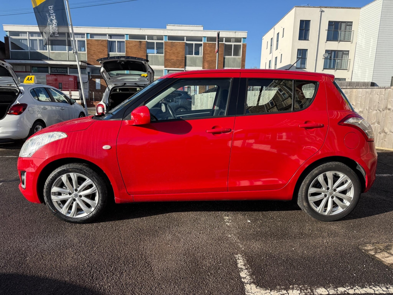 Used Suzuki Swift 2014 for sale - 76521549: Photo 7